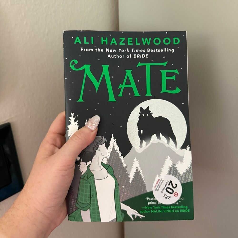 Mate by Ali Hazelwood Paperback Book New